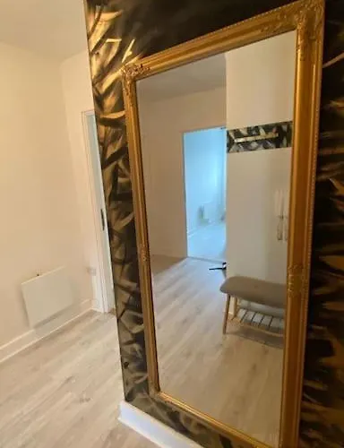 Stunning Modern 2bed Near City& Airport Dublin